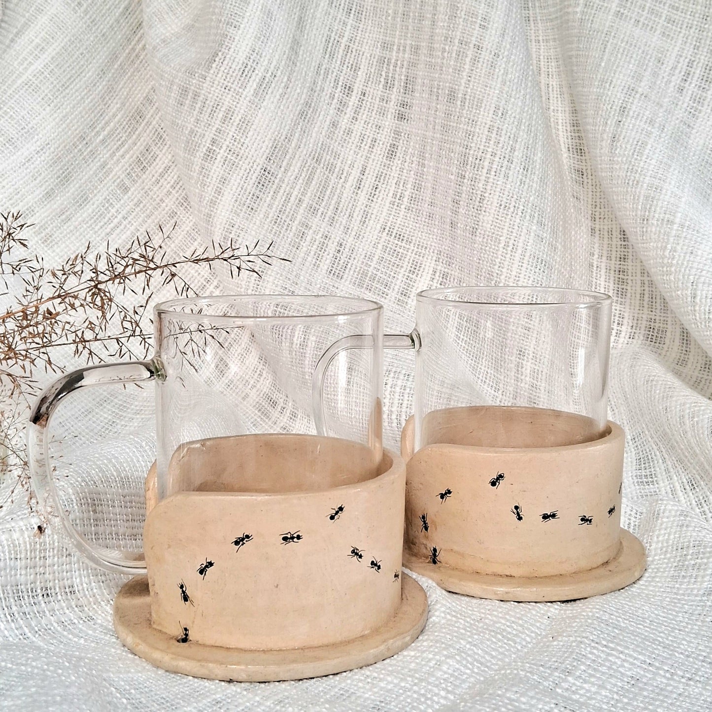 Papier-mache Mug holder, Ants