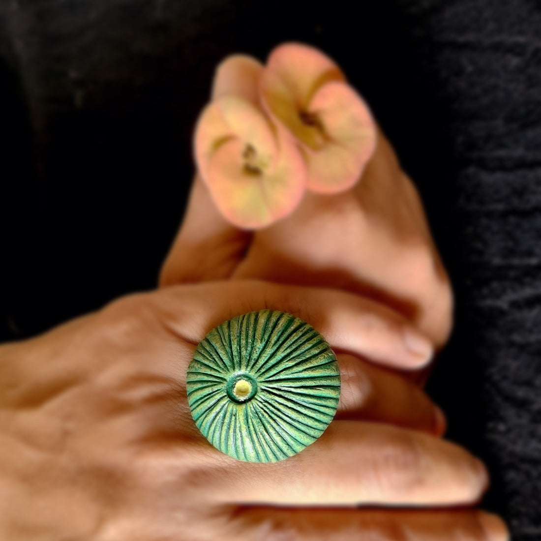 Papier-Mâché Finger Ring-Green-Mushroom