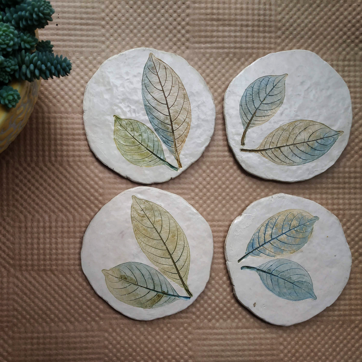 Papier-mache coaster-Twin leaf
