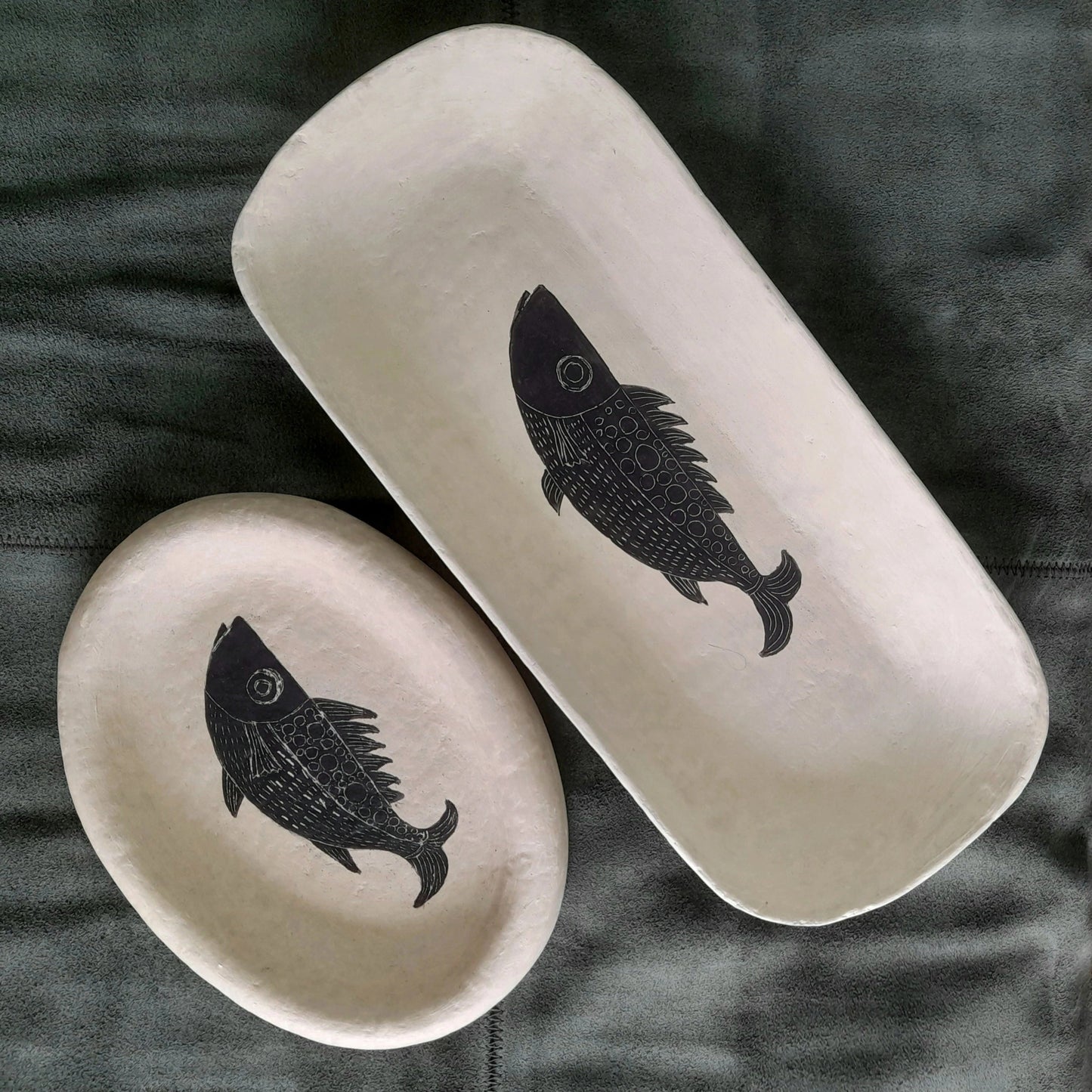 Handmade Papier-Mâché Platter – Fish Motif Collection