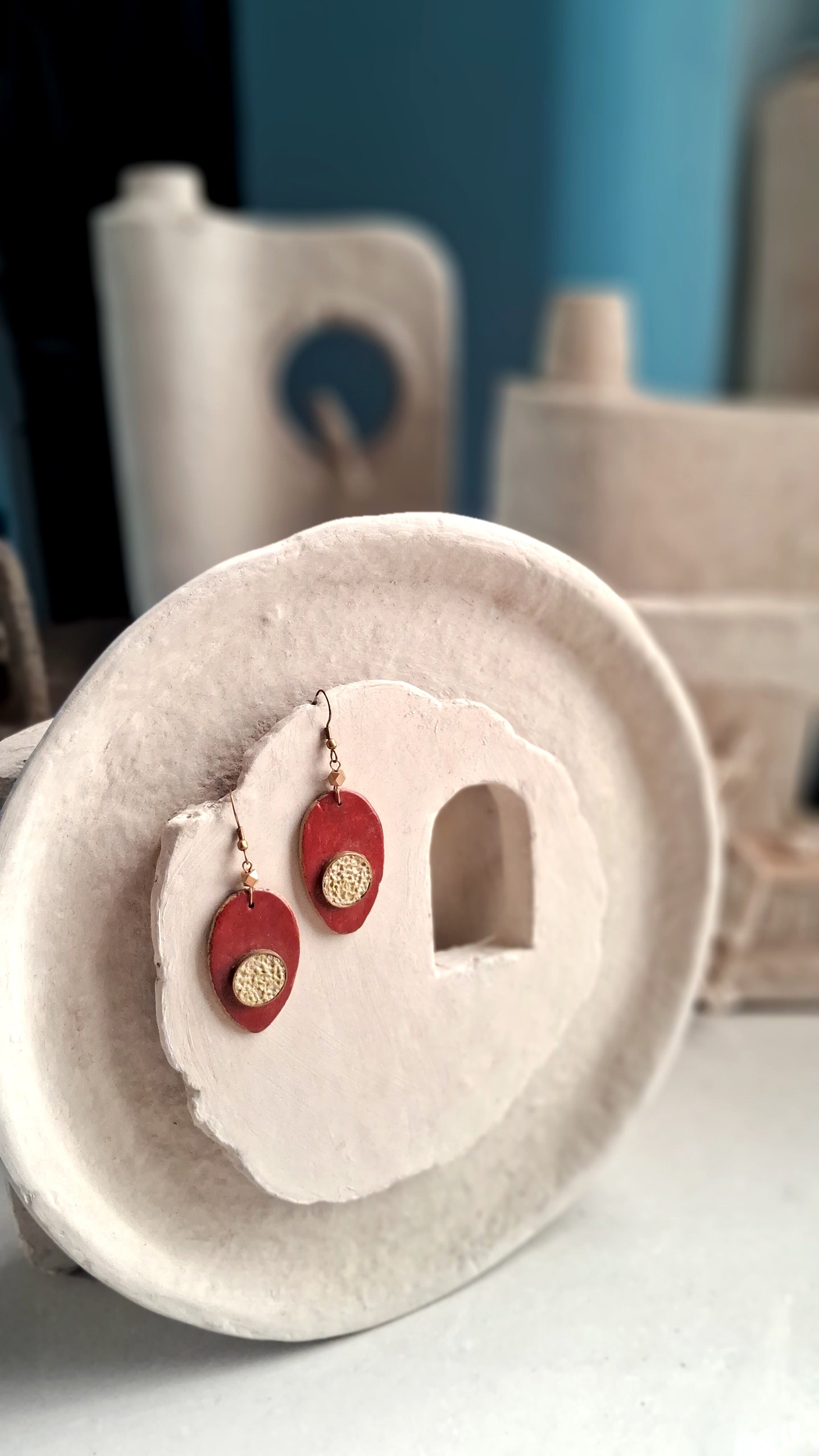 Paper-mache Earrings-Oval-Red