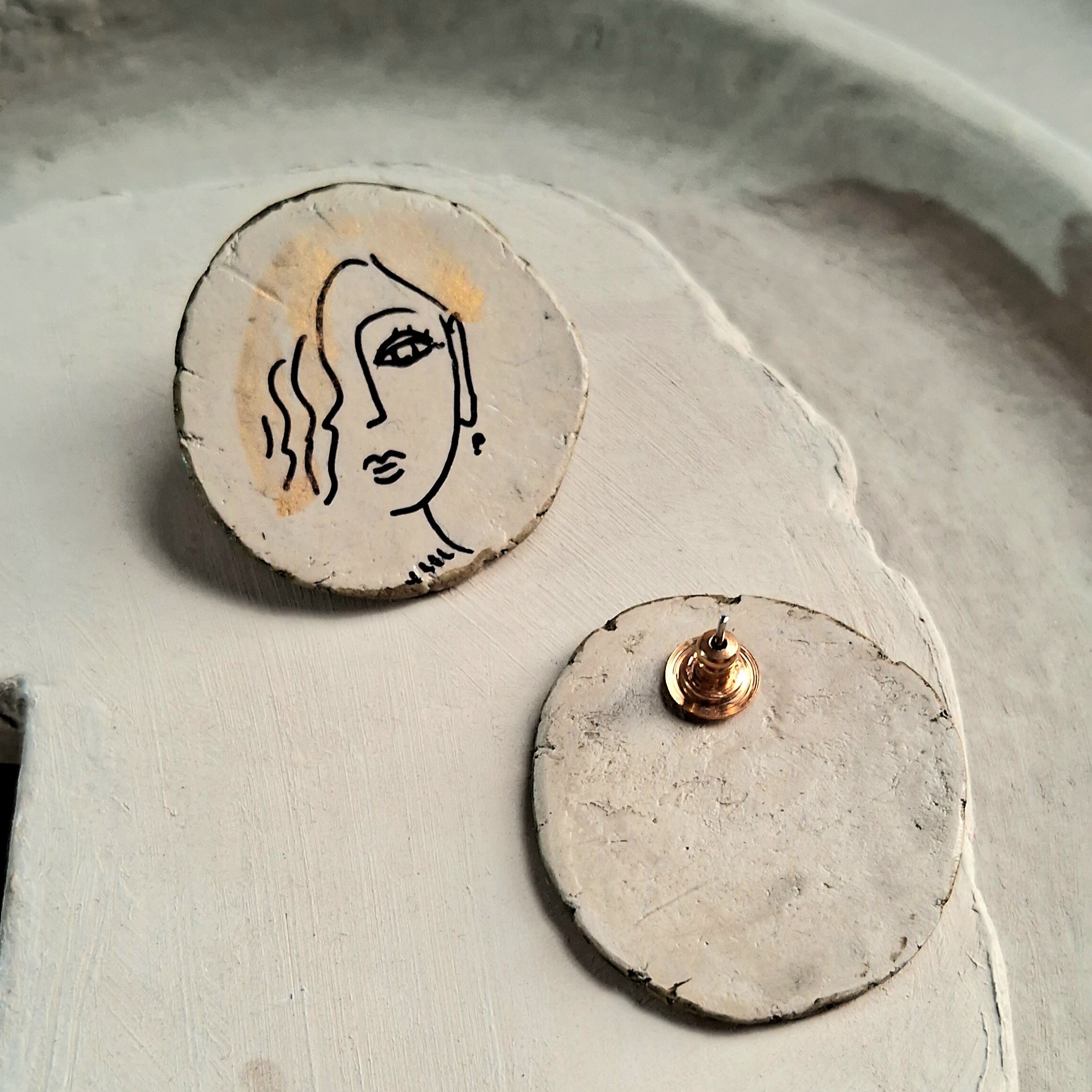Hand painted Papier-mache Earring-Stud-Woman