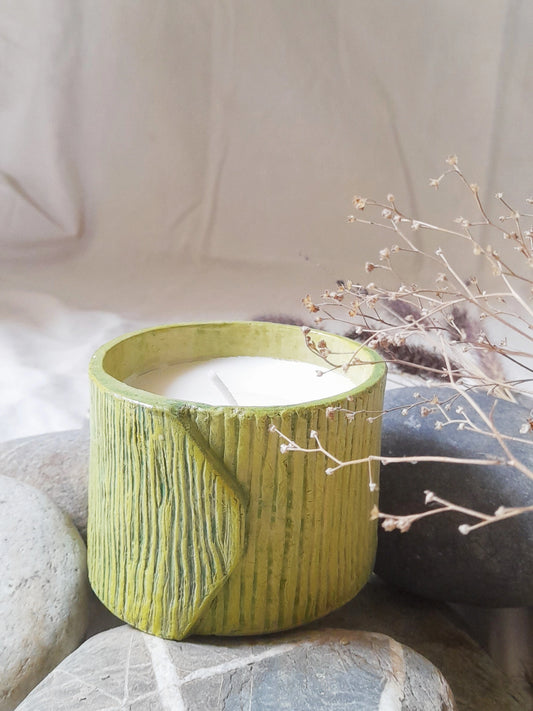 GREEN BARK TEXTURE SOY WAX CANDLE
